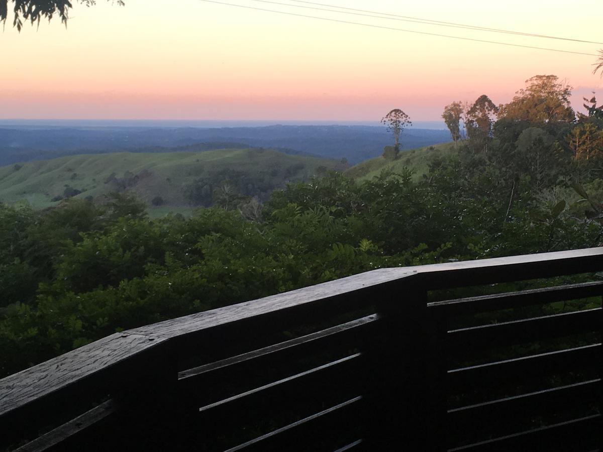 Maleny Terrace Cottages Esterno foto